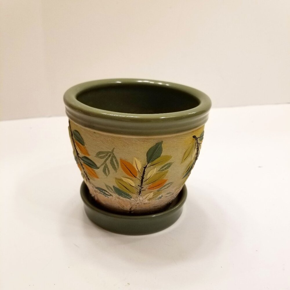 🔻REDUCED❣ 4.5" Ceramic Green Multicolored Handpainted Relief Leaves Plant Pot
